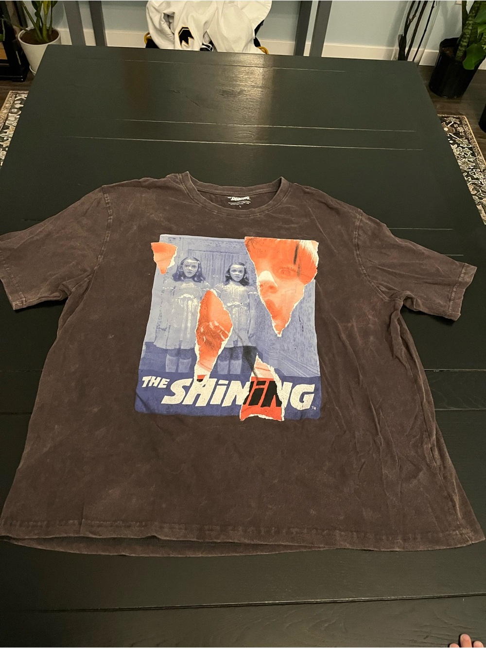 Source Unknown Brown Graphic Tee with Blue and Orange The Shining Print